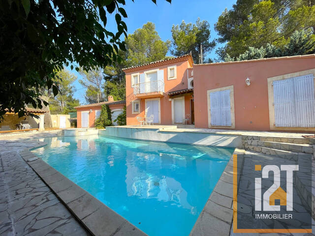 Vente Maison 7 pièces Nîmes 30000 172.79 m²
