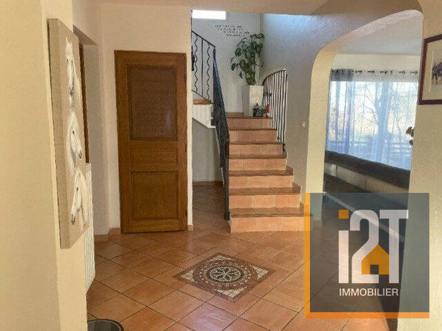 Vente Maison 9 pièces Aubord 30620 200 m²