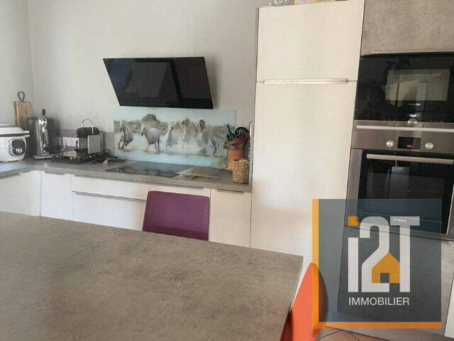 Vente Maison 9 pièces Aubord 30620 200 m²