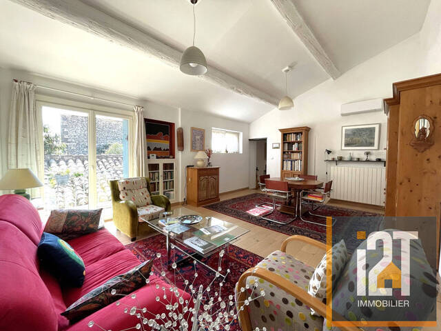 Vente Maison 5 pièces Nîmes 30000 144 m²