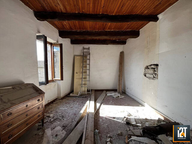 Sale Apartment 4 rooms Brignon 30190 103.78 m²