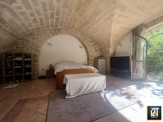 Vente Maison 8 pièces Uzès 30700 269 m²