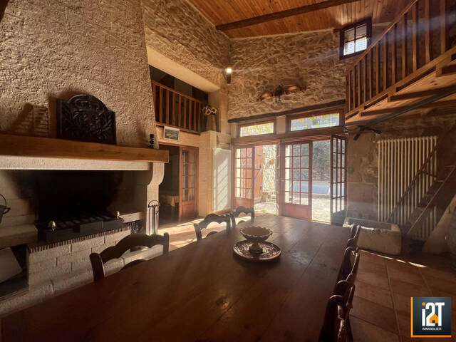 Sale House 4 rooms Crespian 30260 155 m²