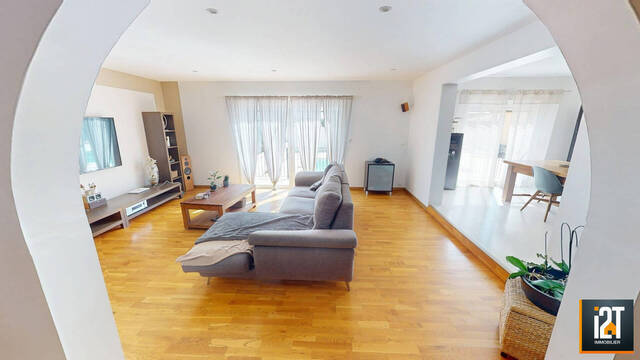 Vente Maison 6 pièces Fons 30730 141.7 m²