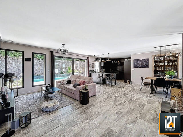 Vente Maison 4 pièces Sauzet 30190 105.18 m²