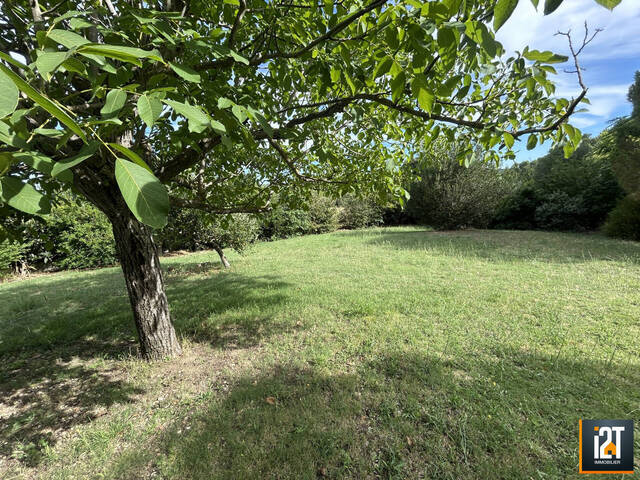 Vente Terrain La Rouvière 30190 753 m²