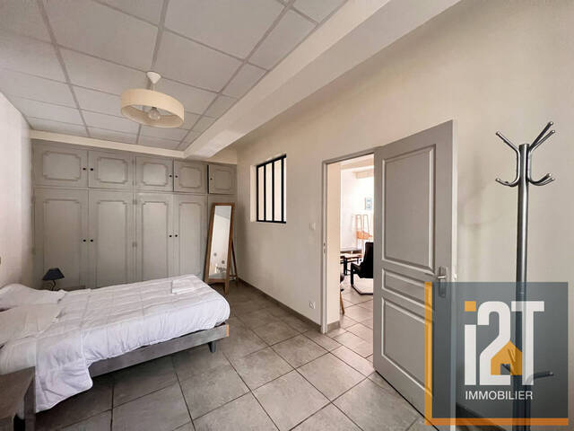 Vente Appartement 2 pièces Nîmes 30900 52 m²