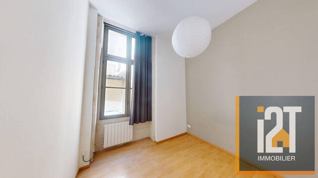 Rent Apartment 2 rooms Nîmes 30000 48.9 m²