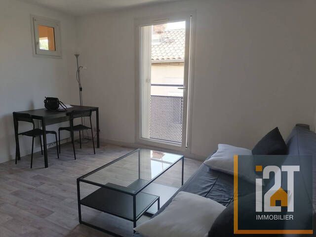 Rent Apartment 1 room Nîmes 30000 21.16 m²