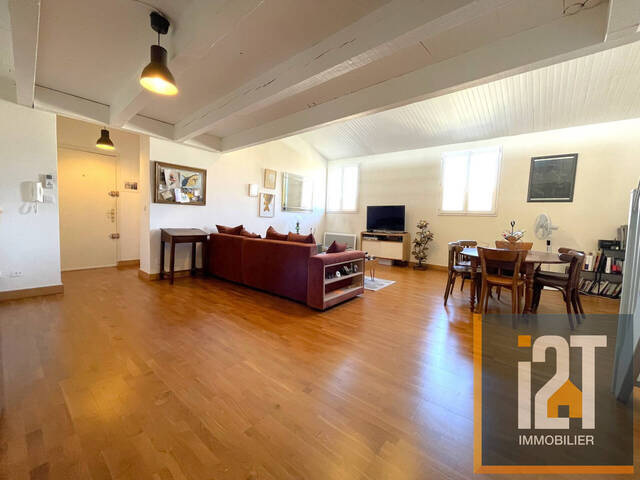 Vente Appartement 3 pièces Nîmes 30000 89 m²