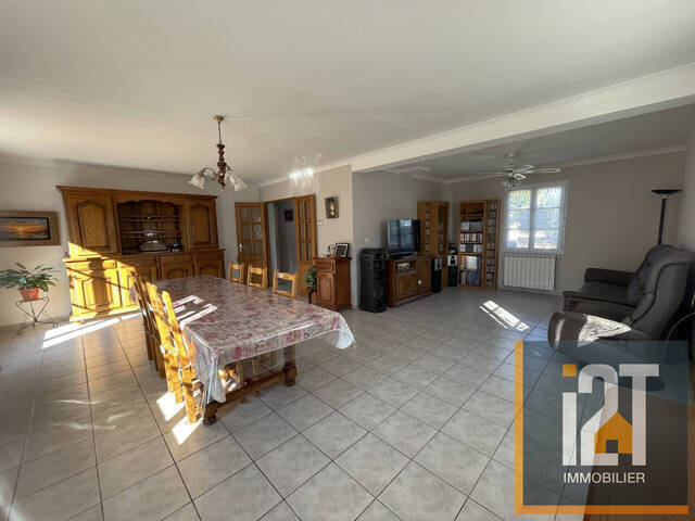 Vente Maison 6 pièces Manduel 30129 152.81 m²