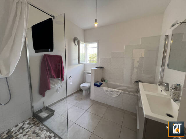 Vente Maison 5 pièces Aigremont 30350 107.6 m²