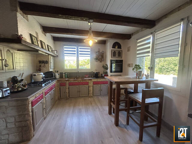 Vente Maison 4 pièces Vézénobres 30360 134.01 m²