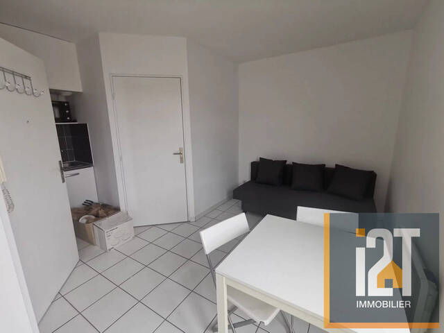 Rent Apartment 1 room Nîmes 30000 17.63 m²