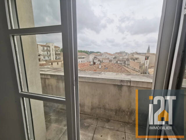 Rent Apartment 1 room Nîmes 30000 17.63 m²