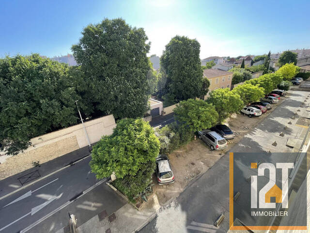 Sale Apartment 2 rooms Nîmes 30000 45 m²