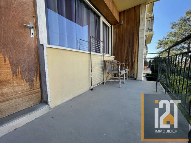 Sale Apartment 2 rooms Nîmes 30000 45 m²