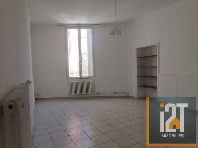 Location Appartement 2 pièces Nîmes 30000 53.1 m²