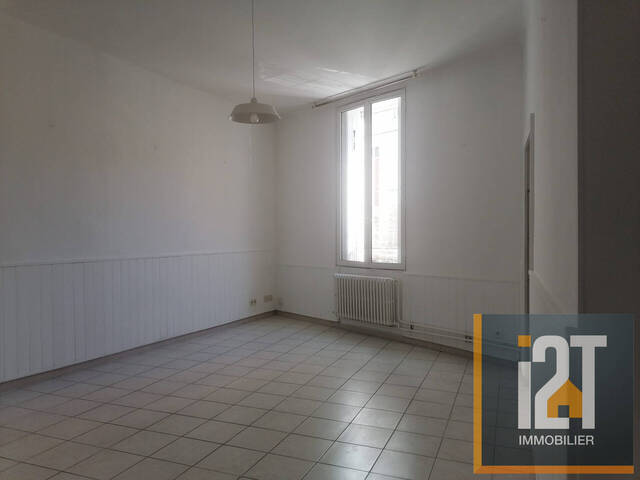 Location Appartement 2 pièces Nîmes 30000 53.1 m²
