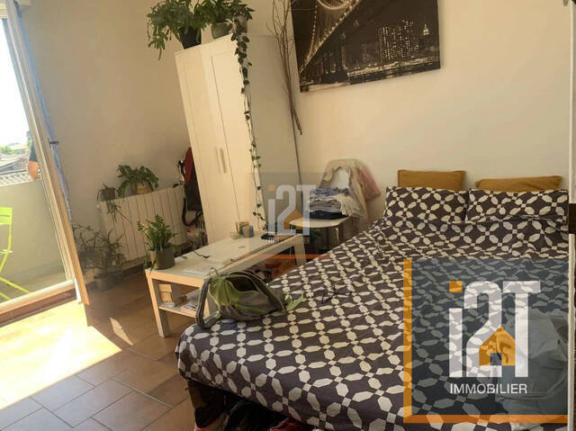 Location Appartement 1 pièce Nîmes 30000 18 m²