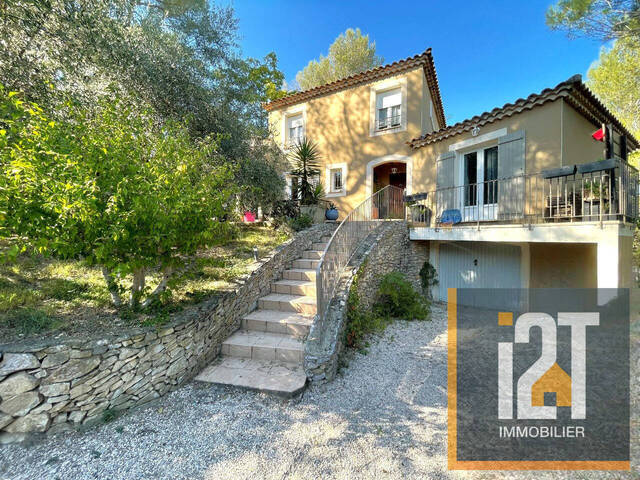 Vente Maison 6 pièces Nîmes 30000 200 m²