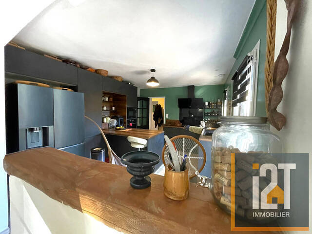 Vente Maison 6 pièces Nîmes 30000 200 m²