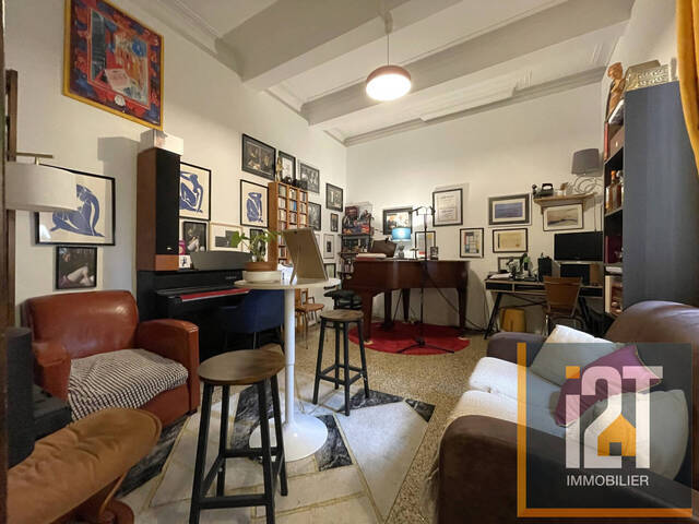 Vente Immeuble Nîmes 30900 164 m²