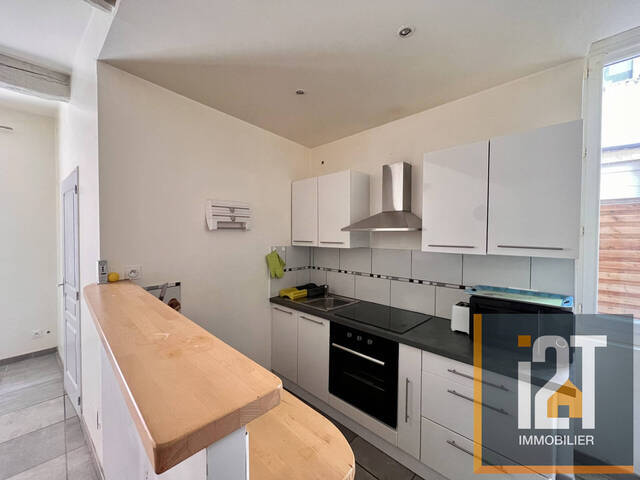 Vente Appartement 2 pièces Nîmes 30900 52 m²