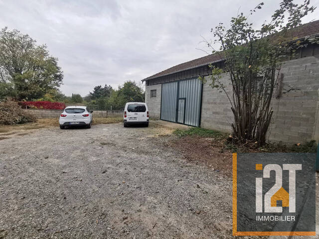 Rent Professional premises Boucoiran-et-Nozières 30190 196 m²