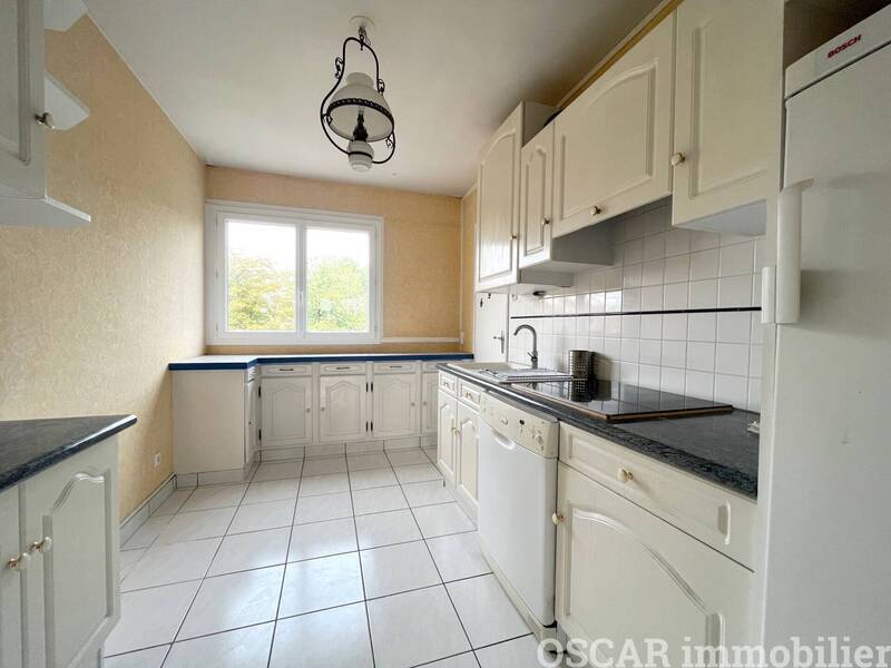 Sold property apartment 3 rooms in Saint-Herblain 44800