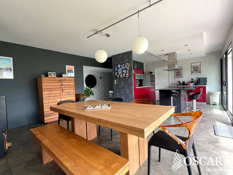 Vente maison contemporaine 8 pièces 192.25 m² - La Chapelle-sur-Erdre 44240