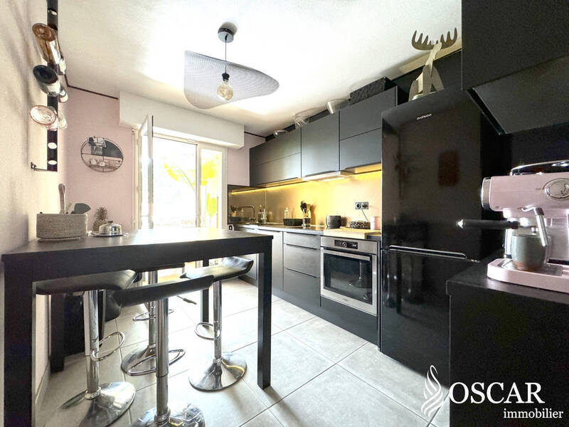 Location appartement 5 pièces 100 m² - Nantes 44300 - 1 650 €