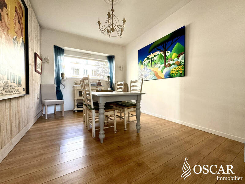 Buy house 8 rooms 134 m² in Nantes 44100