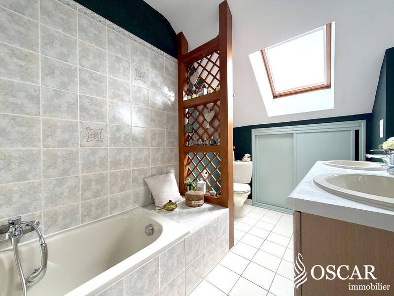 Vente maison 7 pièces 128.67 m² - Nantes 44300