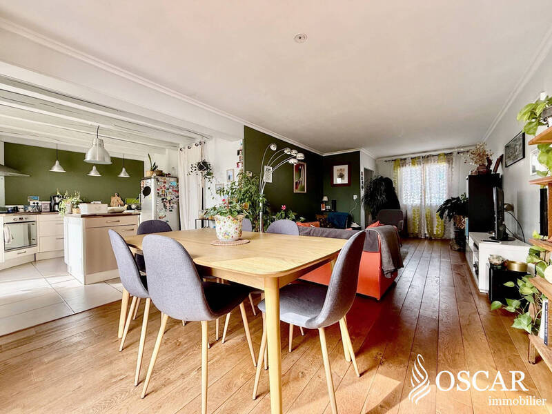 Sold property house 5 rooms 105 m² in La Chapelle-sur-Erdre 44240