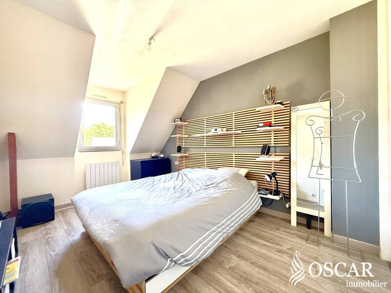 Buy house 6 rooms 103 m² in La Chapelle-sur-Erdre 44240