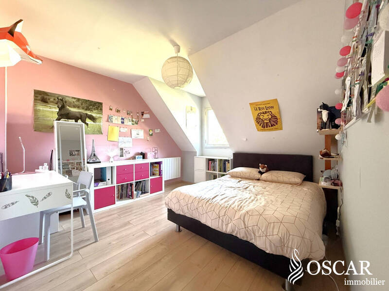 Buy house 6 rooms 103 m² in La Chapelle-sur-Erdre 44240