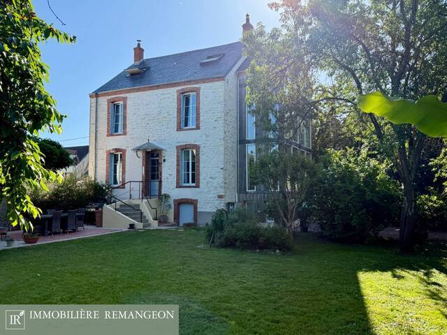 Vente Maison de ville 8 pièces Vierzon 18100