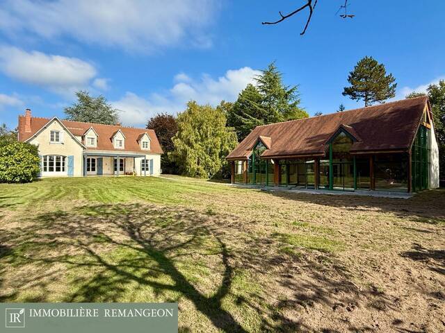 Vente Maison 8 pièces Vierzon 18100