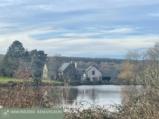 Vente Propriété 7 pièces Saint-Palais 18110