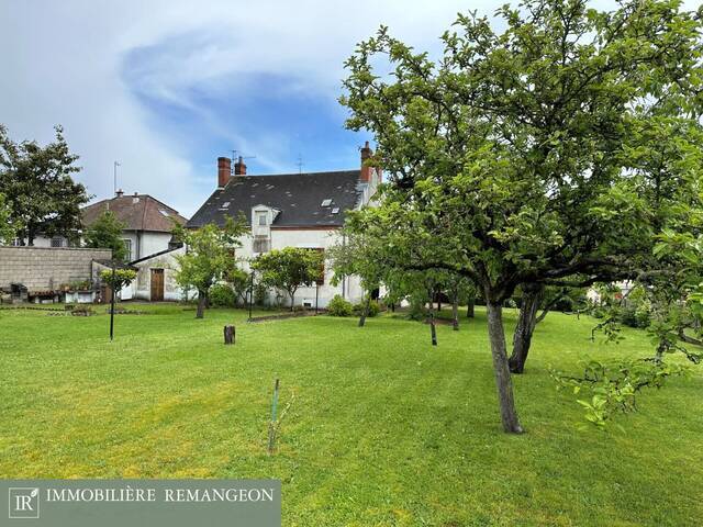 Vendu Maison de ville 6 pièces Vierzon 18100