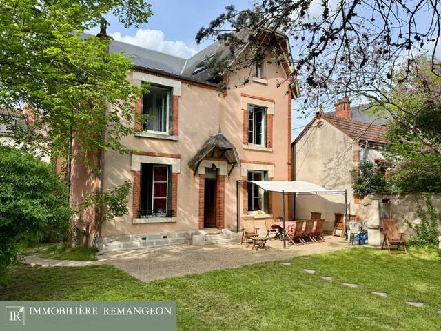 Vente Maison de ville 7 pièces Vierzon 18100