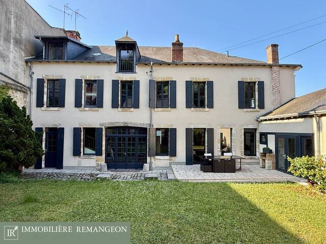 Vente Maison de ville 9 pièces Vierzon 18100