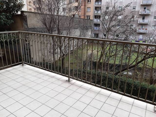 Location Appartement 2 pièces 55.43 m² Lyon 7e Arrondissement 69007 GARIBALDI