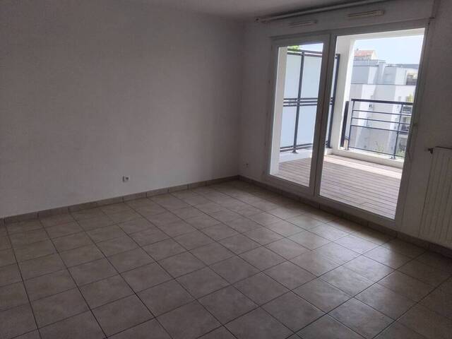 Rent Apartment 3 rooms 57.38 m² Lyon 8e Arrondissement 69008 Moulin à vent