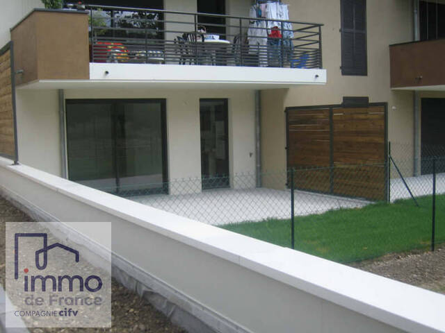 Location Appartement 3 pièces 72.4 m² Saint-Genis-Laval 69230