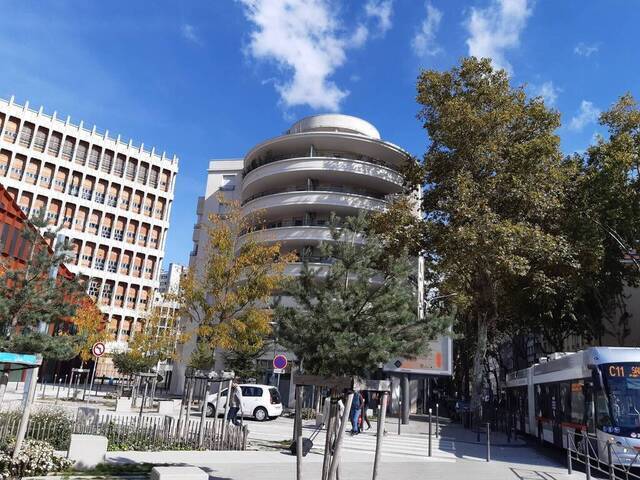 Location Appartement 2 pièces 52.35 m² Lyon 3e Arrondissement 69003 Part Dieu