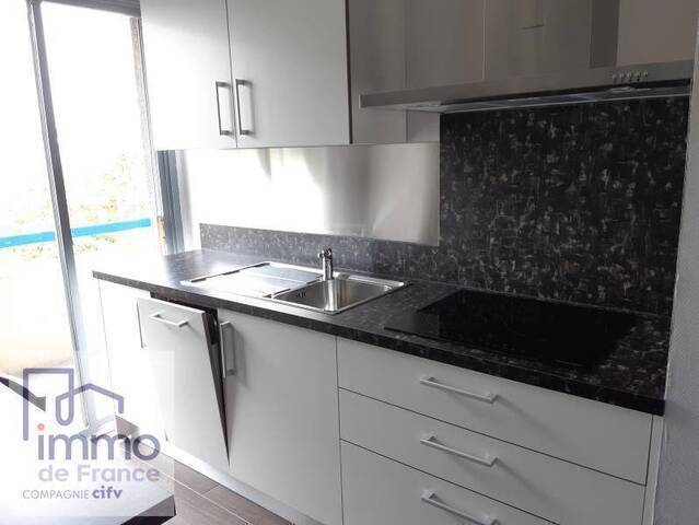 Location Appartement 1 pièce 31.47 m² Lyon 8e Arrondissement 69008 Sans souci