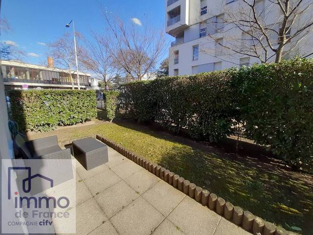 Location Appartement 2 pièces 40.06 m² Lyon 8e Arrondissement 69008