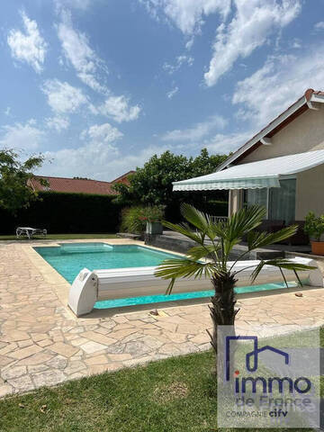 Vente Maison villa 7 pièces 155 m² Saint-Cyprien 42160